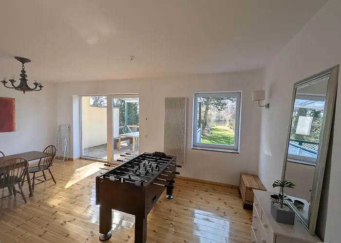 Haus Mit Seeblick
